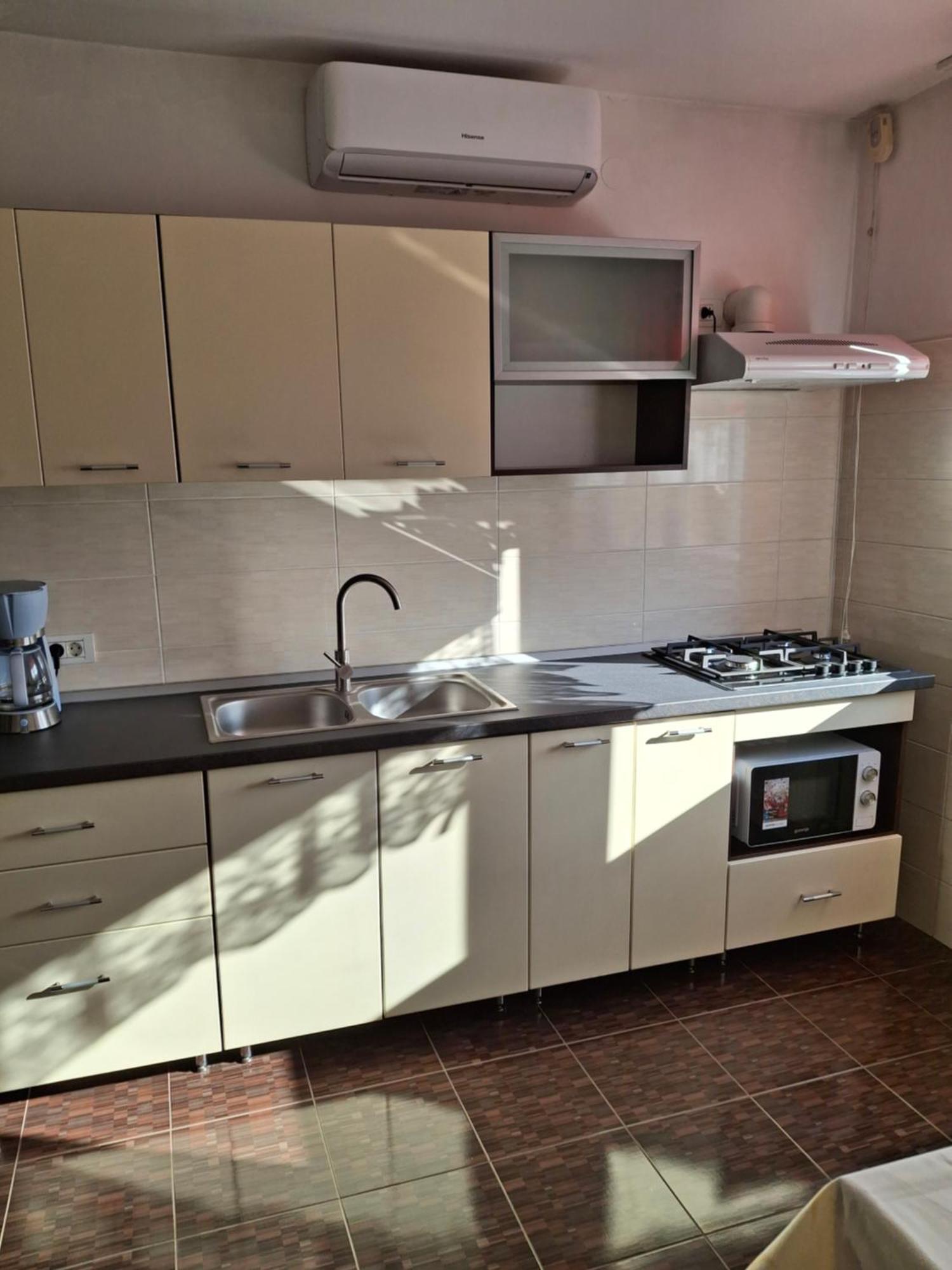 Garsoniera Strada Bucegi Apartment Sibiu Exterior photo